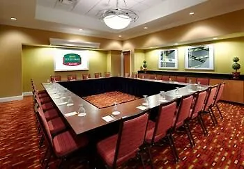 Courtyard By Marriott Downtown Pittsburgh