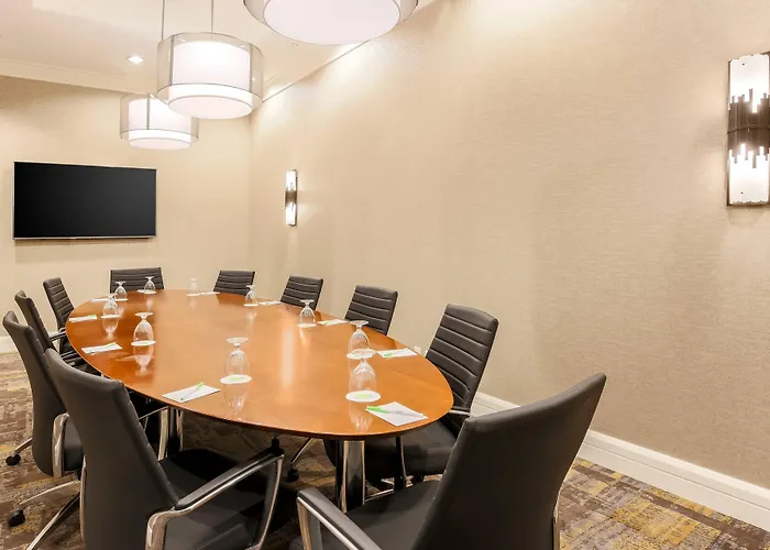 Courtyard By Marriott Downtown Hotel Pittsburgh