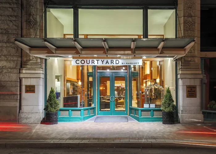 Courtyard By Marriott Downtown Pittsburgh