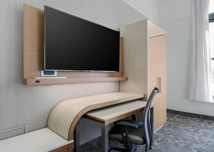 Hotel Courtyard By Marriott Downtown