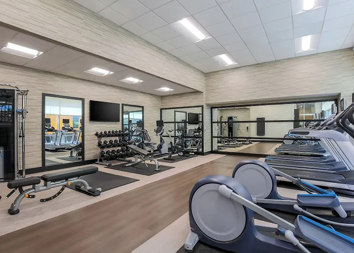 Hotel Courtyard By Marriott Downtown 4*